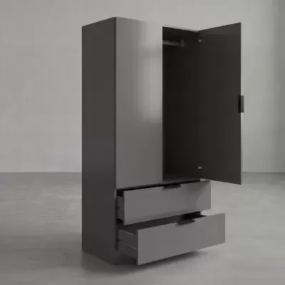 Roupeiro cinza escuro com portas e gavetas abertas