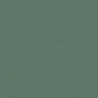 Tecido verde-acinzentado macio com textura aveludada