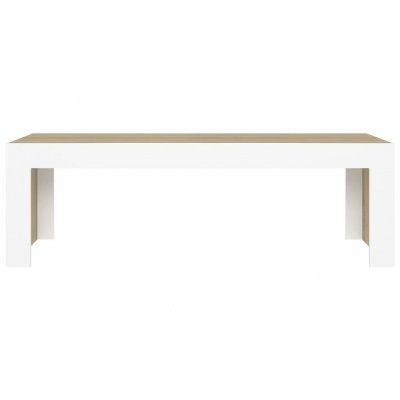 Mesa de jantar retangular com tampo de madeira clara e estrutura branca