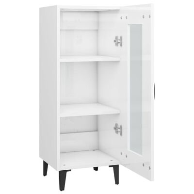 Móvel armário branco com porta aberta e prateleiras internas