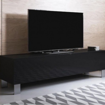 Móvel de televisão preto com televisão e livros