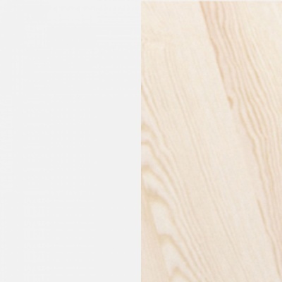 Superfície branca lisa ao lado de padrão de madeira clara com veios