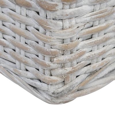 Canto de cesto de verga branca envelhecida