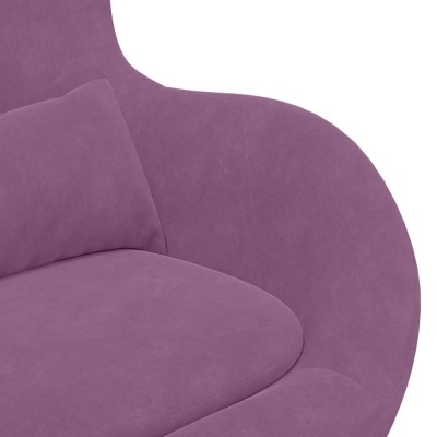 Cadeira rosa-lilás com tecido aveludado e almofada de encosto