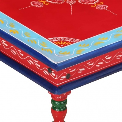 Canto de mesa colorida decorada à mão