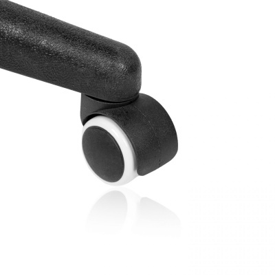 Roda de cadeira de escritório preta e branca em fundo branco