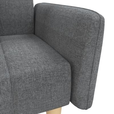 Sofá cinza escuro em tecido com pernas de madeira clara