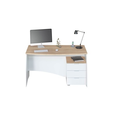 Secretária em madeira clara com estrutura branca e três gavetas, equipada com computador, rato, teclado, objeto decorativo, lâmpada e telemóvel