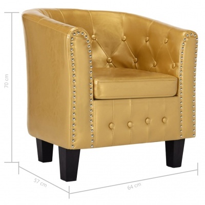 Poltrona amarela com botões e detalhes em tachas prateadas