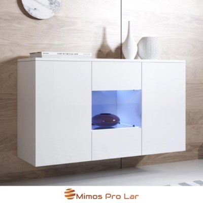 Móvel branco suspenso com área iluminada azul e decoração sobre ele