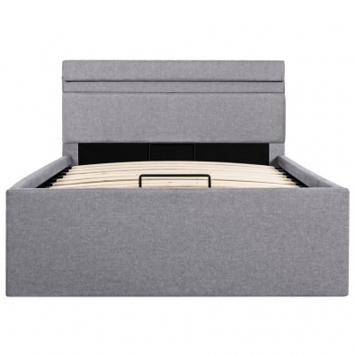 Cama de casal cinzenta estofada com ripas de madeira visíveis