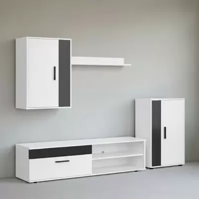 Conjunto de móveis brancos com detalhes pretos num ambiente interior com parede cinza.