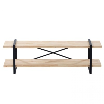 Estante de madeira clara com estrutura metálica preta e duas prateleiras