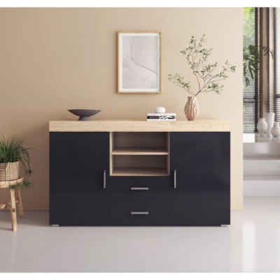 Móvel de arrumação em madeira preta e tampo beje com decoração minimalista