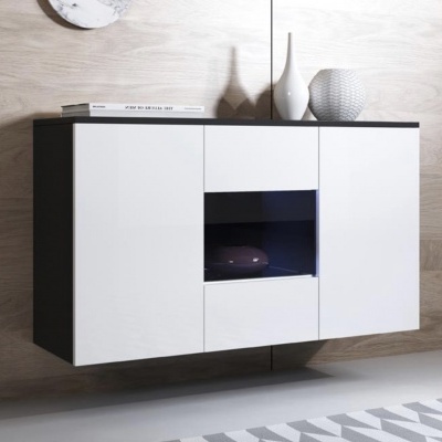 Armário suspenso de madeira com portas brancas e detalhes pretos com decoração minimalista