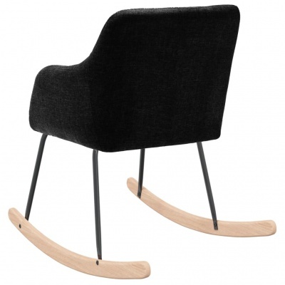 Cadeirão de baloiço preto com pernas metálicas e base de madeira clara