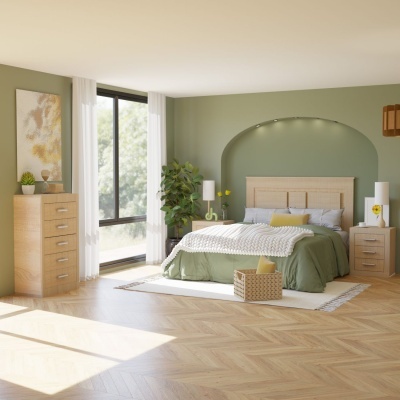 quarto com cama de madeira clara e roupa de cama verde e branca, duas mesas de cabeceira com candeeiros, cômoda de madeira, planta e parede verde com nicho iluminado