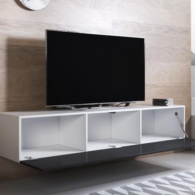 Móvel de TV branco suspenso com porta preta e televisão