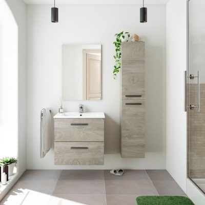 Móveis de casa de banho cinza claro com pia branca, espelho e armário suspenso, decoração simples e moderna