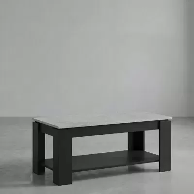 Mesa de centro retangular com tampo cinzento e estrutura preta
