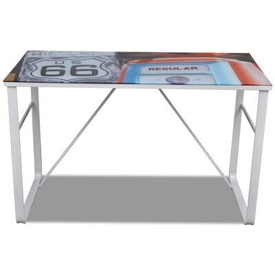 Mesa com tampo decorado com sinal Route 66 e bocal de gasolina, pés metálicos brancos