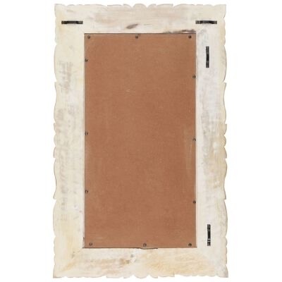 espelho retangular com moldura branca de madeira