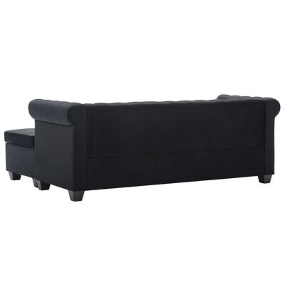 Sofá preto em tecido com chaise longue e braços arredondados