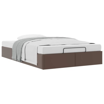Cama moderna com estrutura castanha, colchão branco e roupa de cama cinzenta.
