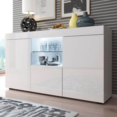 Amanheiro branco lacado com iluminação LED e objetos decorativos