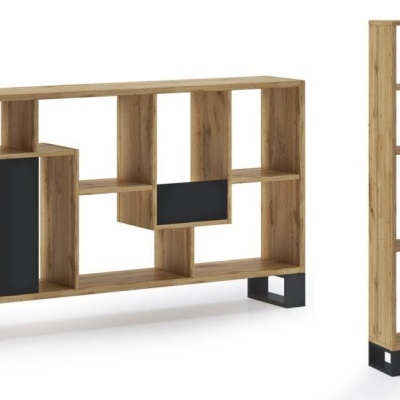Estante modular de madeira clara com portas e base pretas