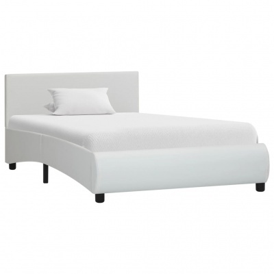 Cama estofada branca com travesseiro branco