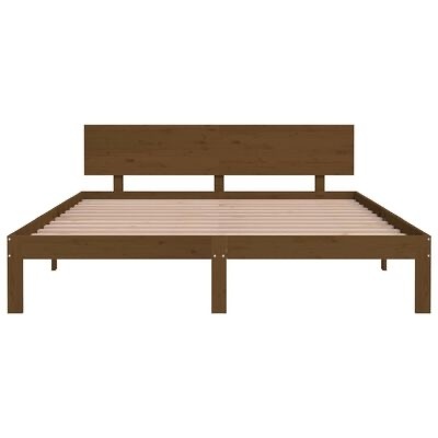 Cama de madeira castanha com cabeceira retangular e ripas de suporte visíveis