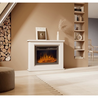 Lareira elétrica branca com fogo simulado e decoração numa sala moderna