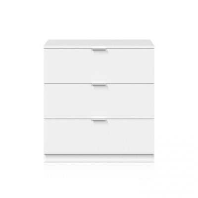 Móvel branco de madeira com três gavetas e puxadores integrados