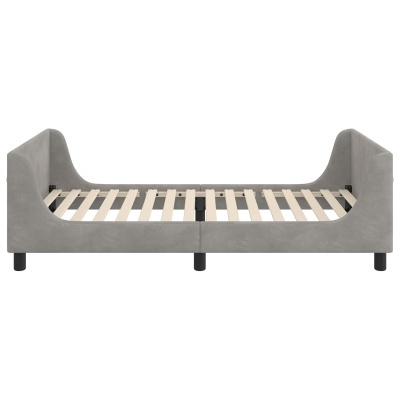 Cama estofada dupla cinza com ripas de madeira clara