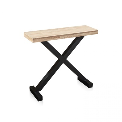 Mesa de apoio com tampo de madeira clara e base X preta