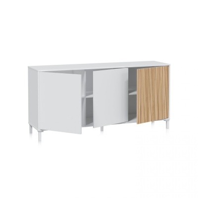 Móvel de arrumação branco com uma porta em madeira clara e portas abertas