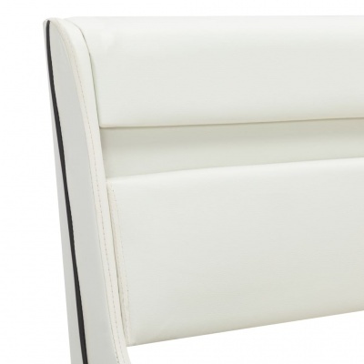 Cabeceira de cama estofada branca com costuras horizontais