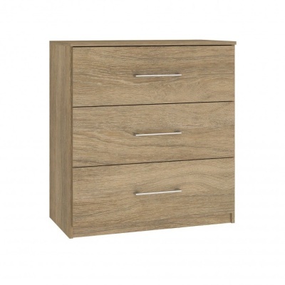 Cômoda três gavetas madeira clara com puxadores metálicos