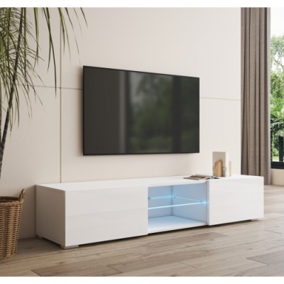 Móvel de televisão branco brilhante com iluminação LED azul numa sala moderna