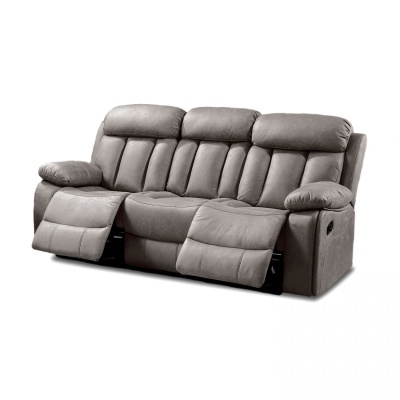 Sofá reclinável cinzento de três lugares com assentos reclinados.