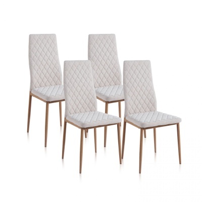 Quatro cadeiras estofadas cinzento claro com pernas de madeira castanha clara