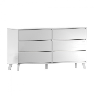 Cómoda branca moderna com seis gavetas e pernas de madeira