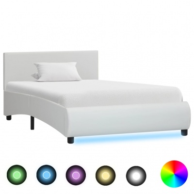 Cama branca de casal com cabeceira estofada e luz LED azul na base