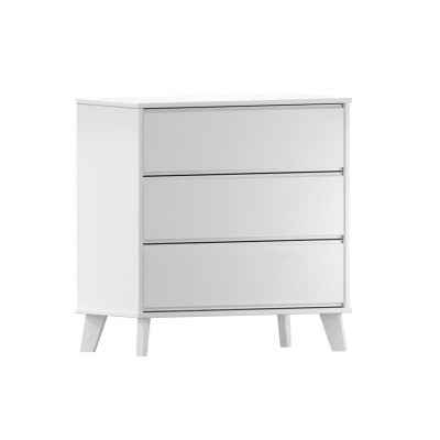 Cômoda branca de madeira com três gavetas e pernas ligeiramente inclinadas