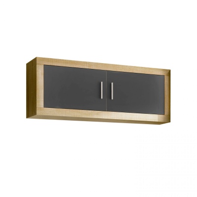 Armário de parede em madeira clara com portas cinza e puxadores metálicos