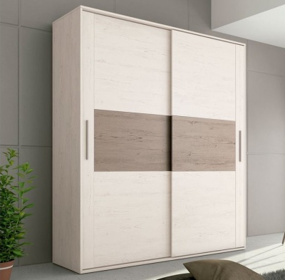 Guarda-roupa de madeira clara com faixa castanha e portas de correr