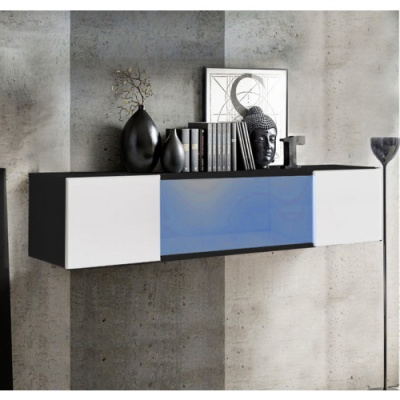Móvel de parede suspenso com portas brancas e azul em ambiente com parede cinzenta e decoração