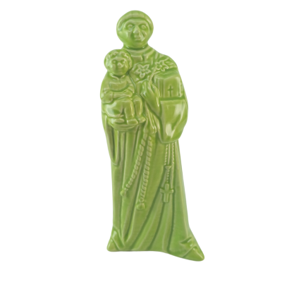Estatueta verde de cerâmica de figura religiosa com menino ao colo.