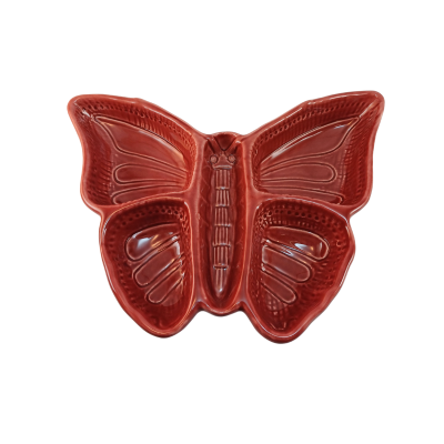 Prato de cerâmica vermelha em forma de borboleta